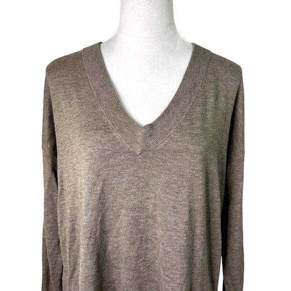 Treasure & Bond Sweater Cashmere Blend Lightweight V Neckline Brown Medium NWOT - Picture 3 of 9